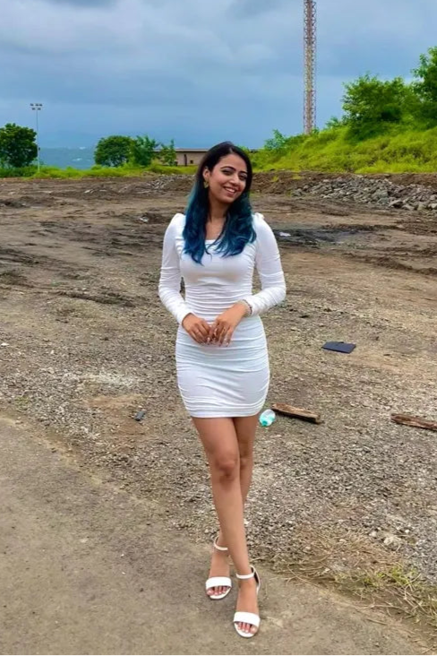 White Square Neck Ruched Bodycon Dress