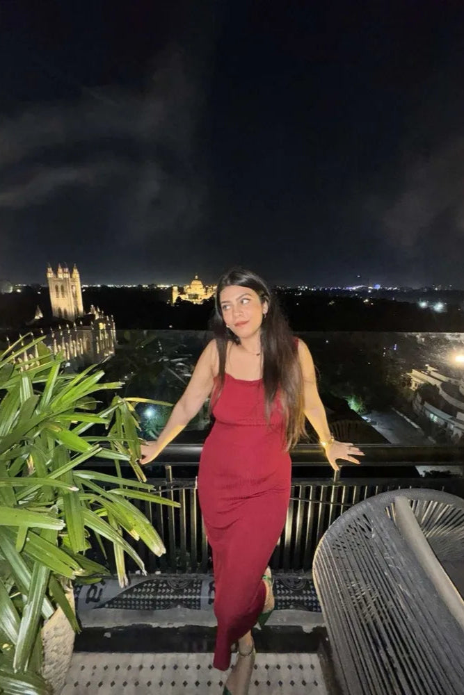 Red Square Neck Strapped Maxi Dress